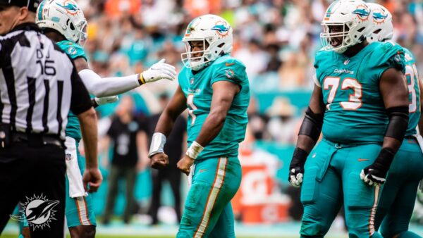 Dolphins Battle Heavy Adversity to Overcome Jets