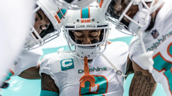 Starting Sunday, An Opportunity for the Dolphins to Prove Their Identity