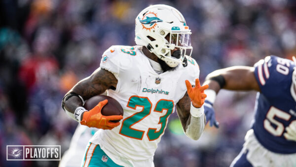 BREAKING: Dolphins Re-Sign RB Jeff Wilson