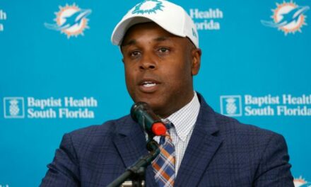 Dolphins Should Look To Trade Down Not Up