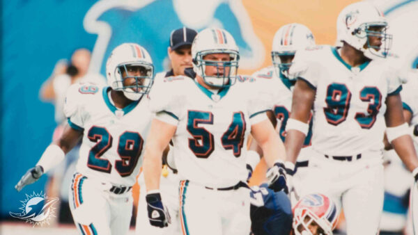 Zach Thomas: Field General and Now HOF linebacker