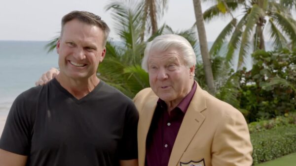 Zach Thomas Selects Jimmy Johnson to Present him at the Hall of Fame