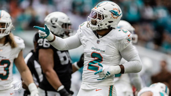 Dolphins Escape With Win Over Las Vegas Raiders