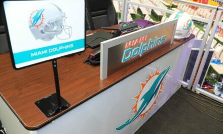 NFL.com Analysts Split on Who the Dolphins Will Select in the First Round
