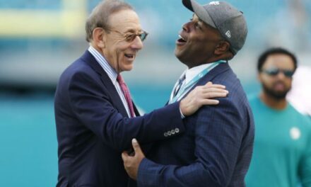 Dolphins Should To Trade Down And Get More Picks In The Draft