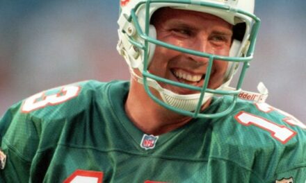 Miami Dolphins Legends: A Tribute to the Best Players in Franchise History