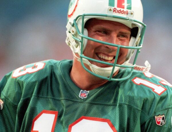 Miami Dolphins Legends: A Tribute to the Best Players in Franchise History