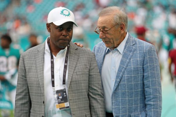 Dolphins Fill Out More Needs as Free Agency Continues