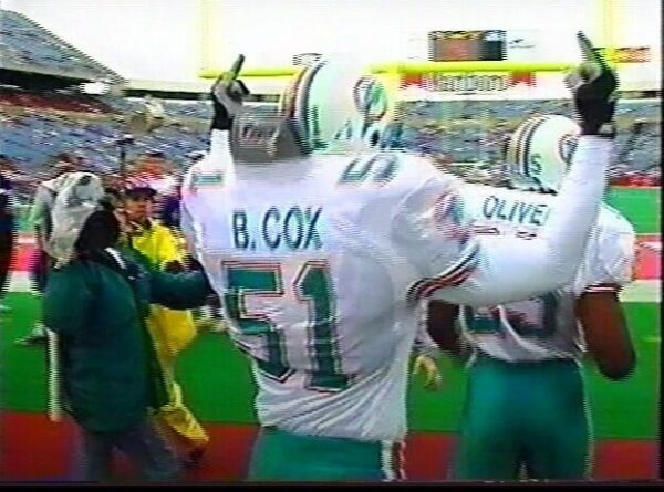 This Day in Dolphins History: Bryan Cox Gives the One Finger Salute to Buffalo