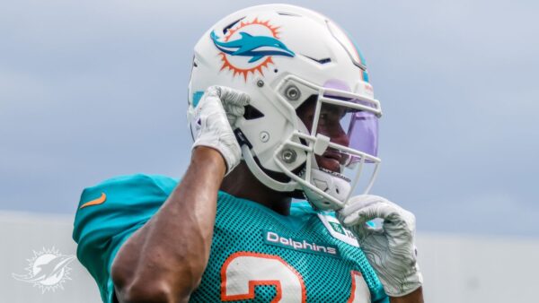 DolphinsTalk Podcast: Recap of Wednesday’s Dolphins Practice with the Bears