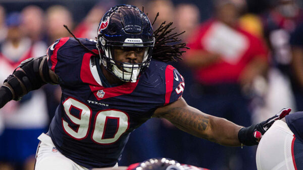 DT Daily 8/28: Dolphins In on Clowney Sweepstakes