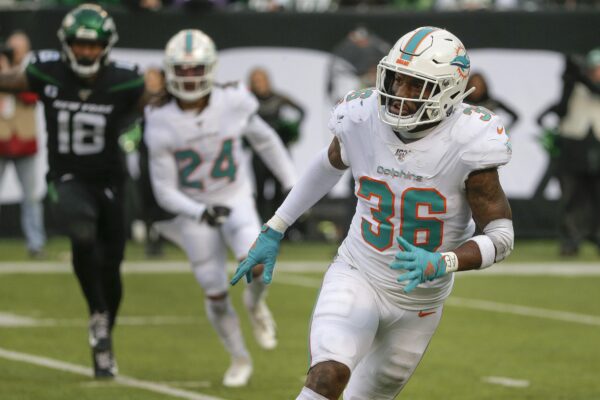 Dolphins Announce They Are Re-Signing Safety Adrian Colbert