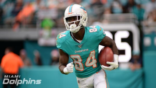 BREAKING NEWS: Miami Trades WR Isaiah Ford to New England