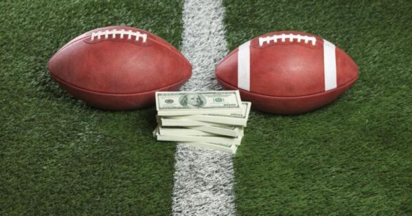 Learn How to Make Your Betting Strategy for NFL