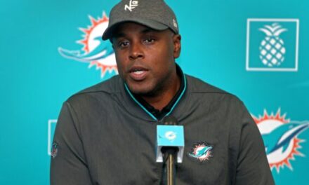 Miami Dolphins Trade Deadline Options at WR