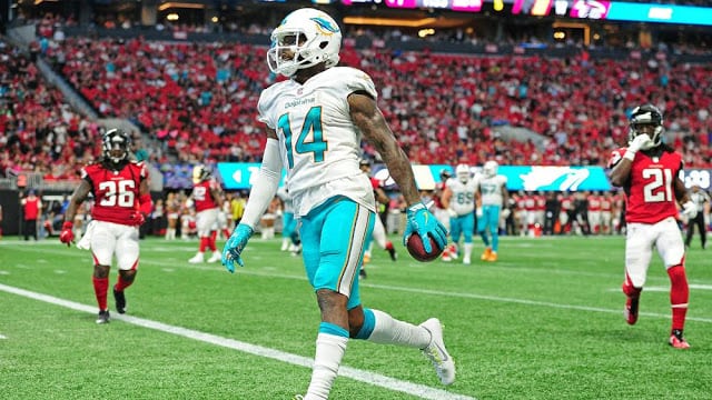 Could Trading Jarvis Landry be the Answer to the Dolphins Offensive Woes?
