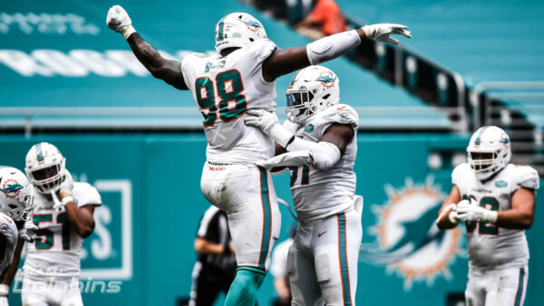FOX BET LIVE: Will the Dolphins Win More than 9 Games in 2021?