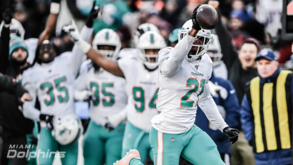 POST GAME WRAP UP SHOW: Fins Stun Patriots & End Of Year Awards