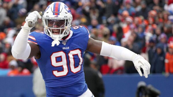 BREAKING: DE Shaq Lawson to Sign with Dolphins per NFLN - Miami Dolphins