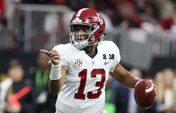 BREAKING: Tua Announces that He Is Entering 2020 NFL Draft
