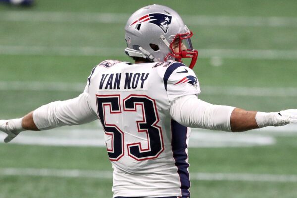 BREAKING: Kyle Van Noy and Dolphins Agree to Terms on a Deal