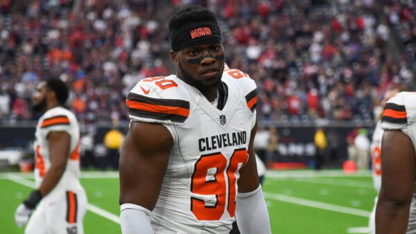 BREAKING: Dolphins Agree To Terms with DE Emmanuel Ogbah